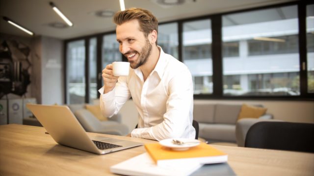 recrutement commercial informatique